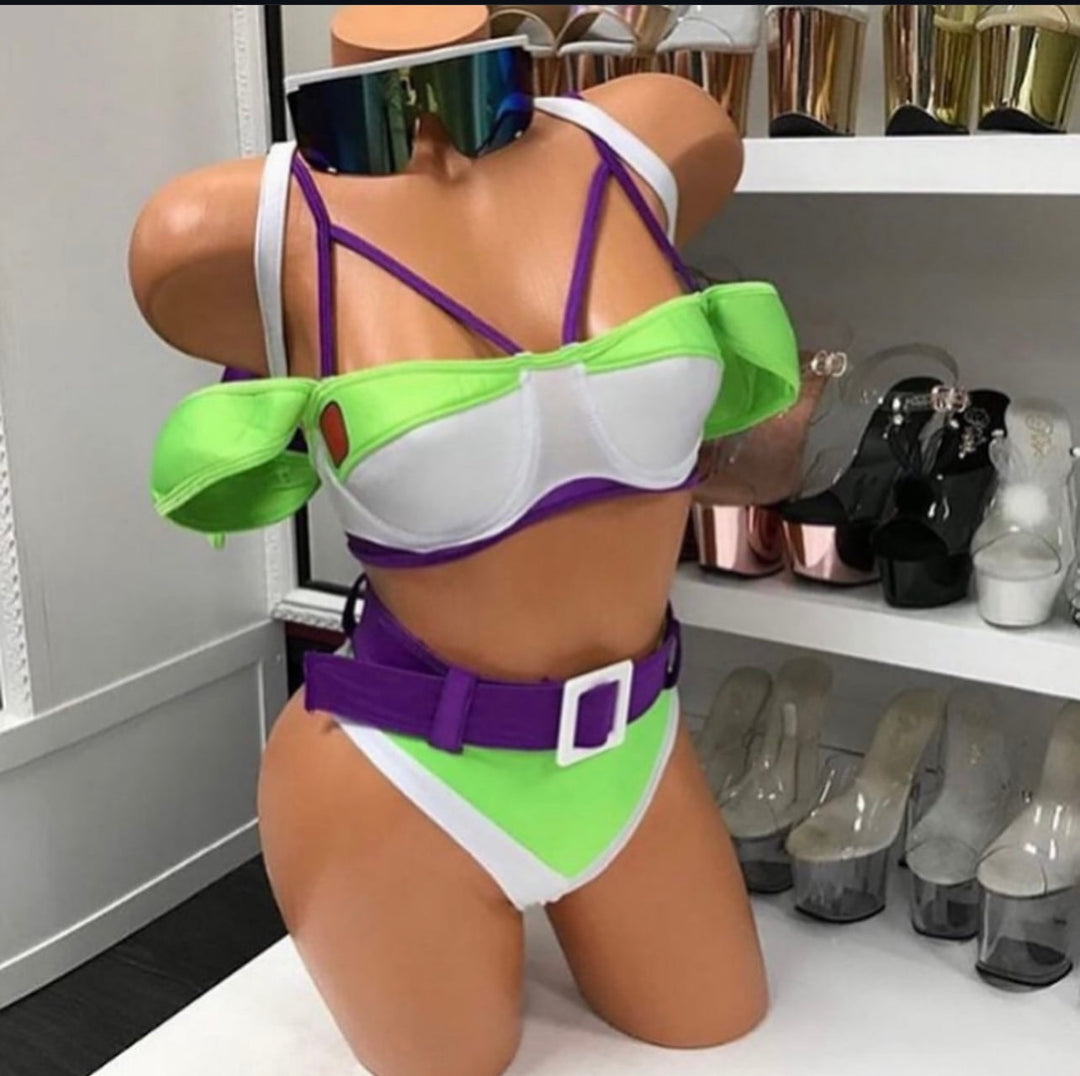 BUZZ LIGHTYEAR