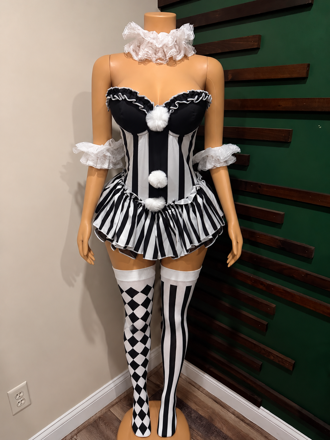 MIDNIGHT JESTER