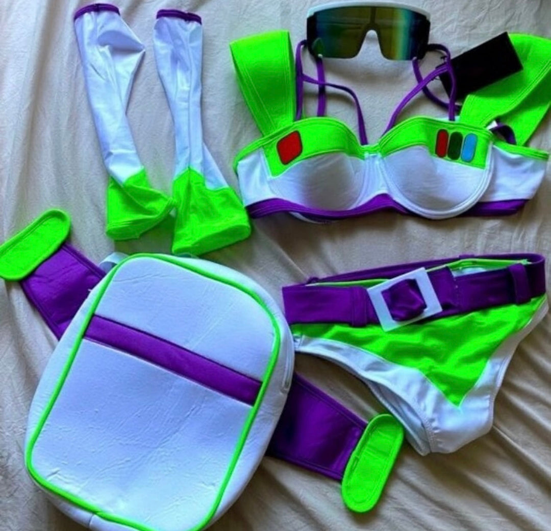 BUZZ LIGHTYEAR